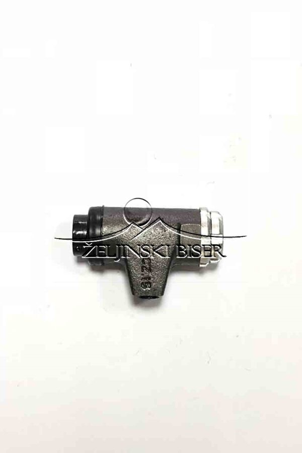 Radni pomocni kocioni cilindar IMT 560 IMT 577 Zastava Knic