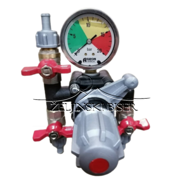 Regulator (razvodnik) za pumpu